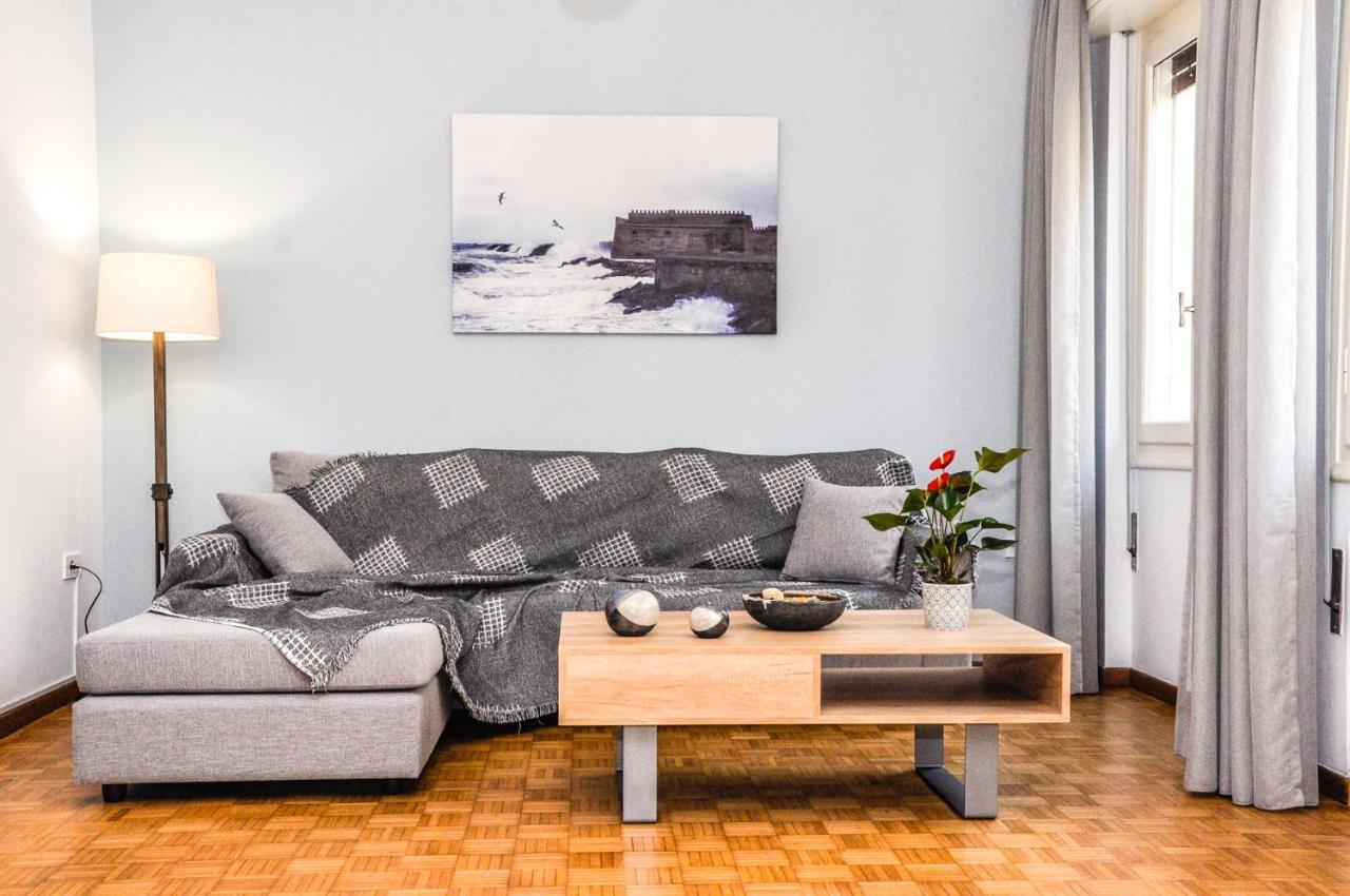 The Elegant. Spacious City Center Apartment. Candia Esterno foto